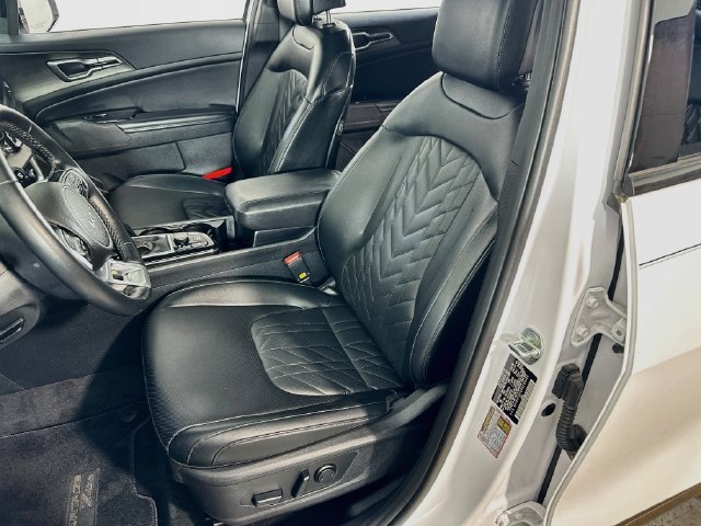 Used 2023 Kia Sportage X-Line w/ X-Line Premium Package AWD/4WD image 16