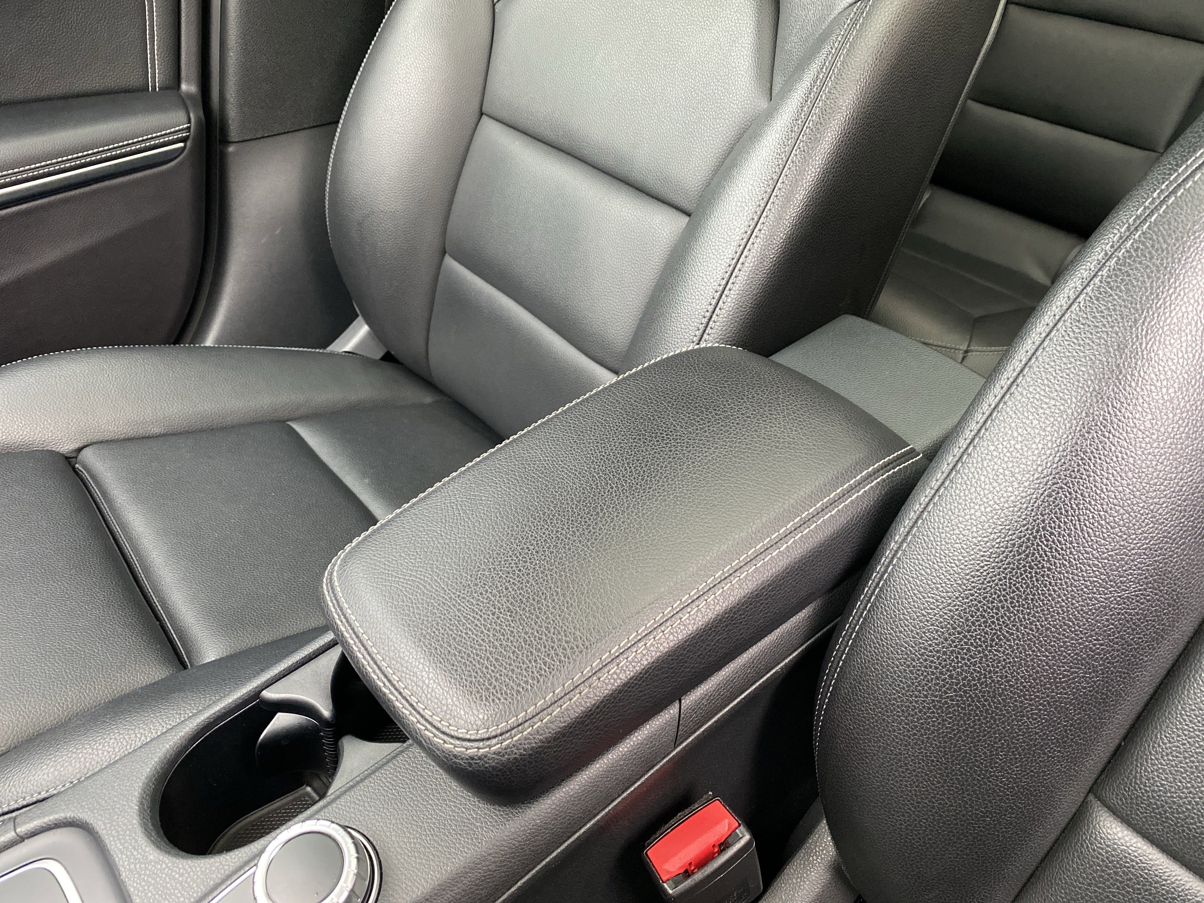 Used 2019 Mercedes-Benz GLA 250 4MATIC image 66