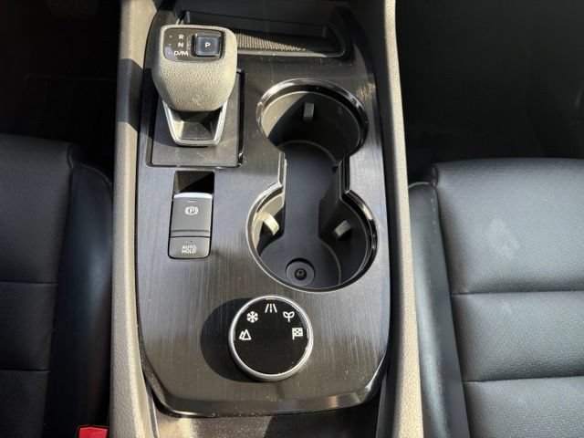 Used 2021 Nissan Rogue SV AWD/4WD image 32