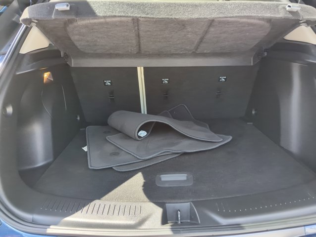 Used 2020 Buick Encore GX Essence w/ Advanced Technology Package image 27