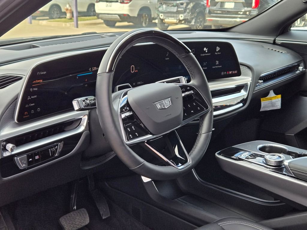 Certified 2024 Cadillac Lyriq Luxury image 10