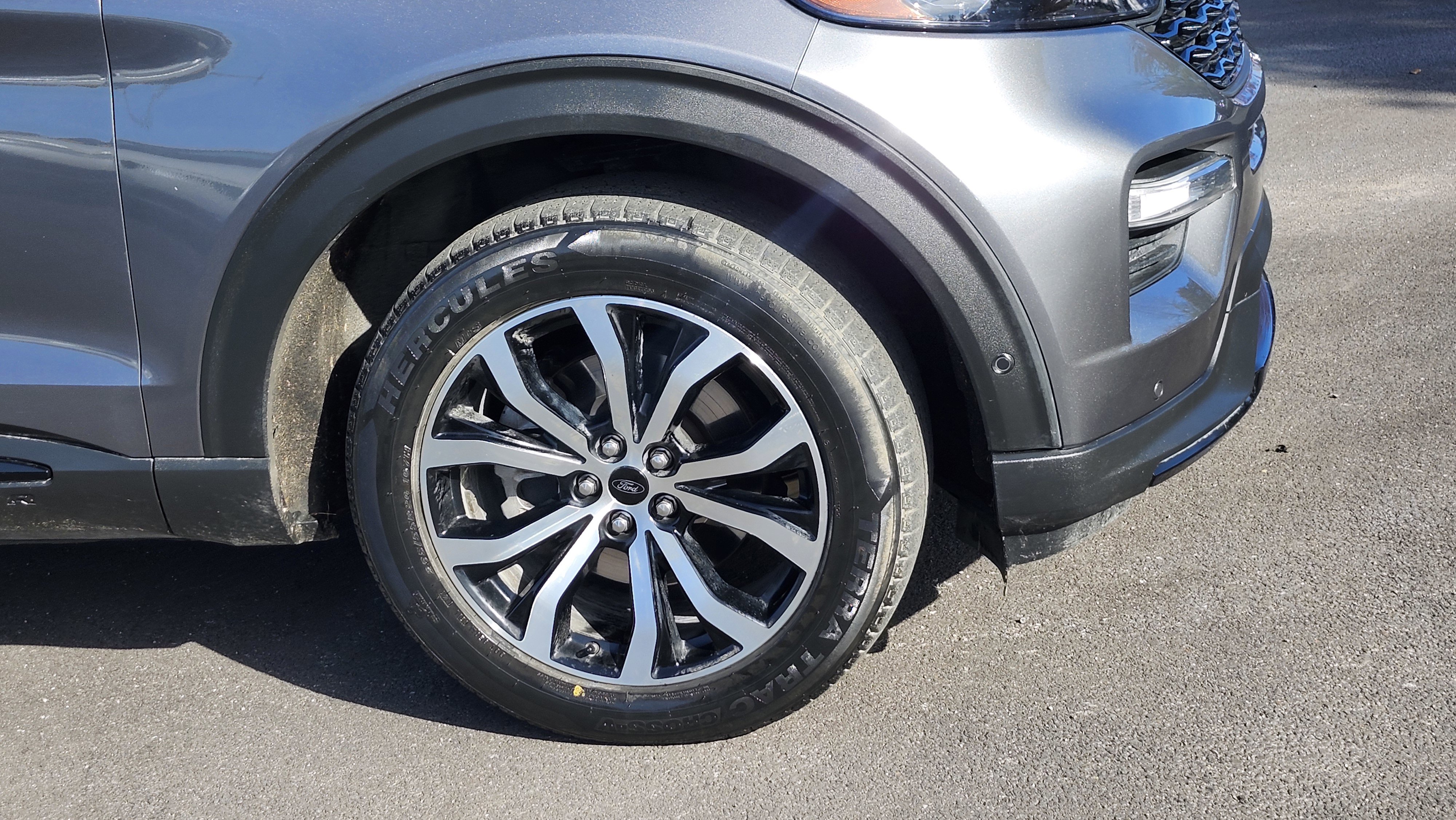 Used 2021 Ford Explorer ST w/ Equipment Group 401A image 11