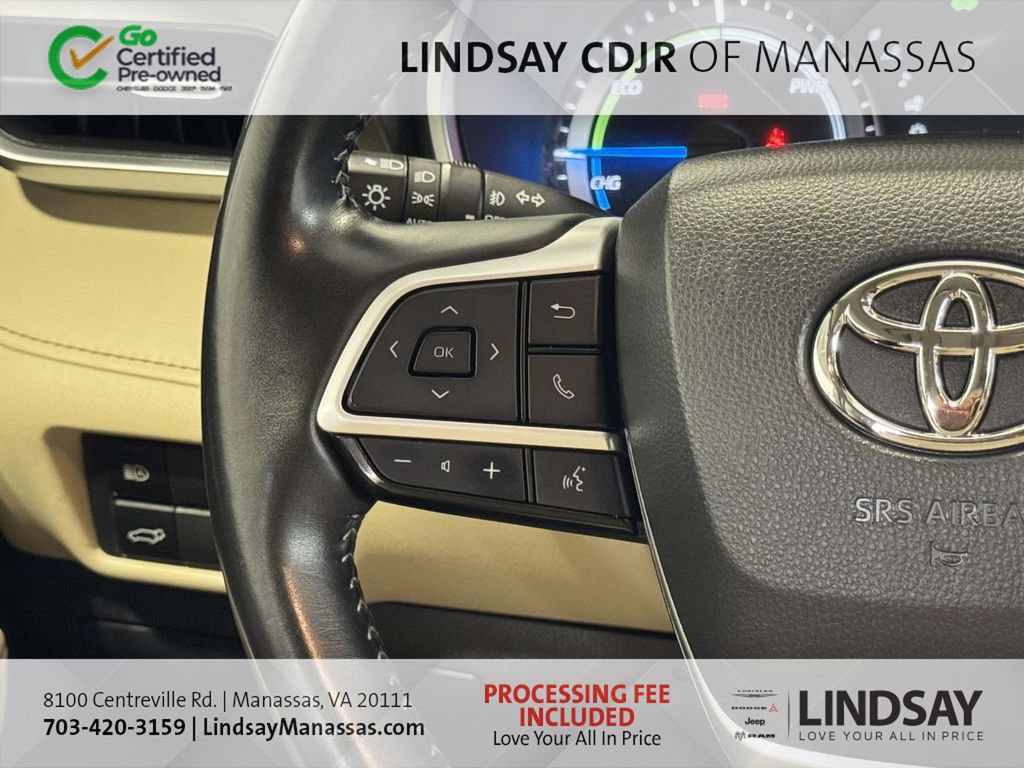 Used 2023 Toyota Highlander XLE AWD/4WD image 31