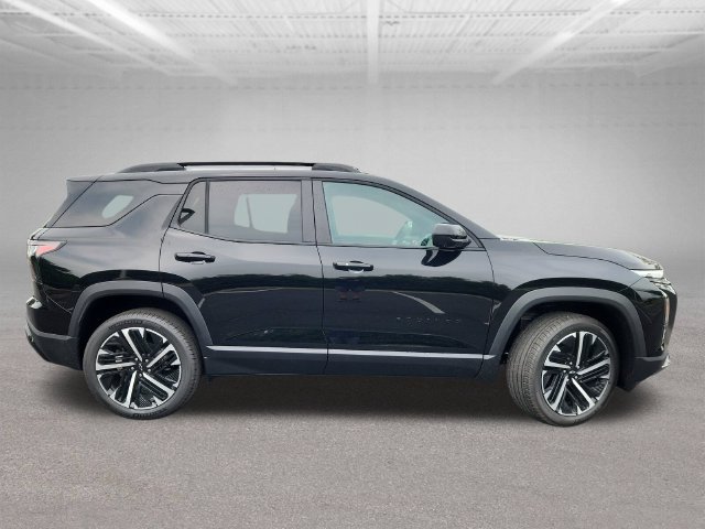 New 2027 Chevrolet Equinox RS w/ Safety and Technology Package FWD image 8
