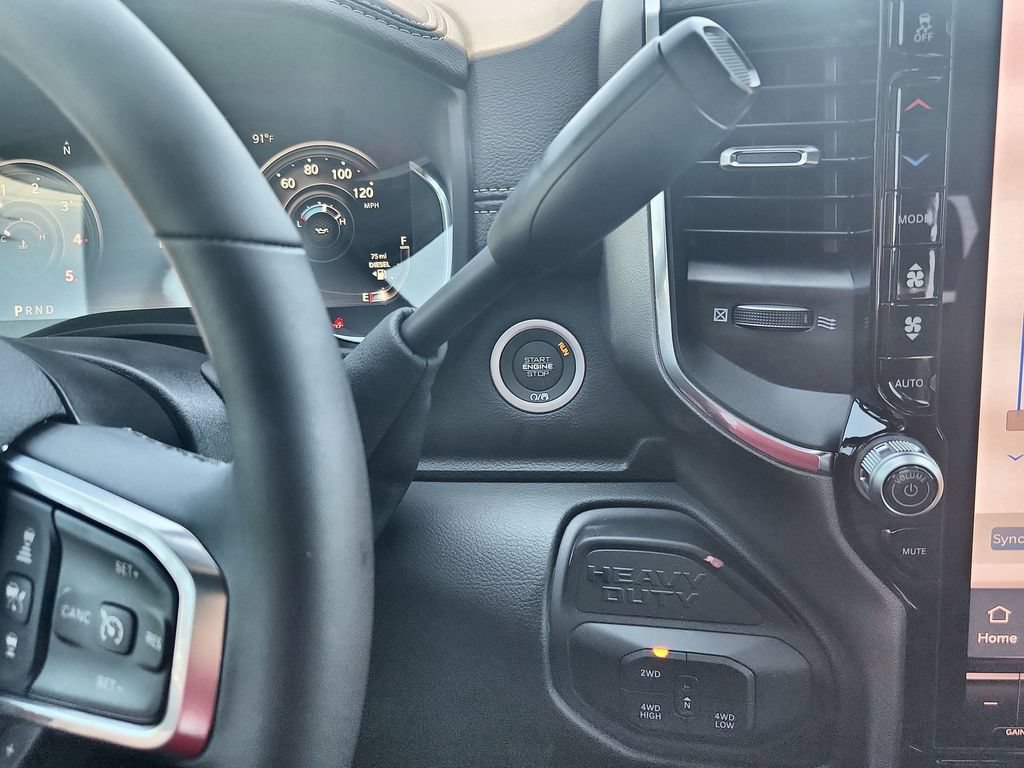 New 2026 RAM 3500 Laramie AWD/4WD image 19