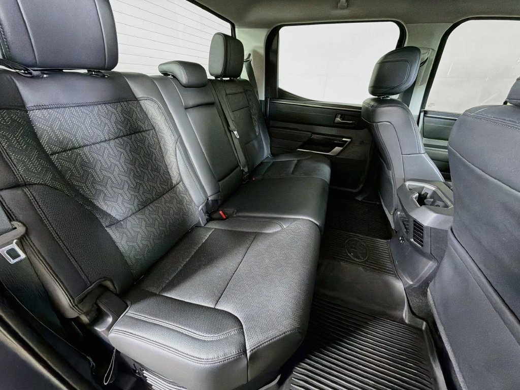 Used 2024 Toyota Tundra Limited AWD/4WD image 23