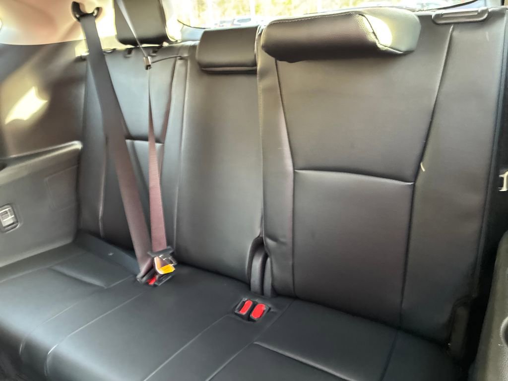 New 2026 Toyota Highlander XLE image 17