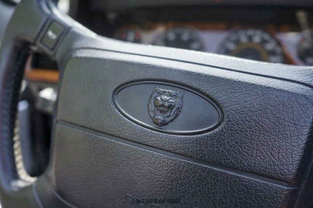 Used 1994 Jaguar XJS 4.0 Convertible image 80