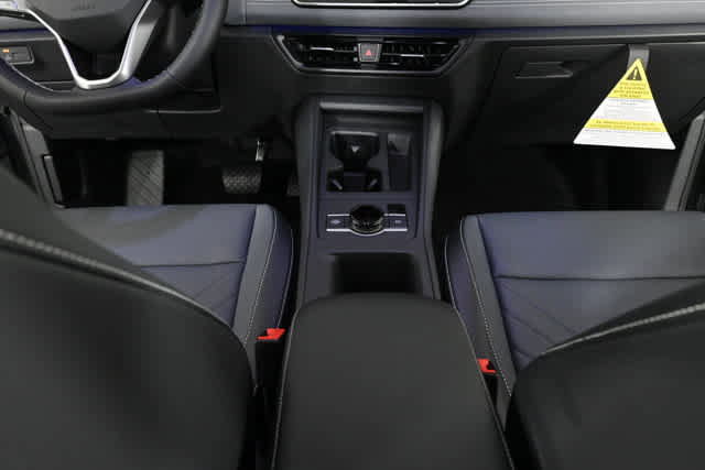 New 2026 Volkswagen Tiguan SE FWD image 21
