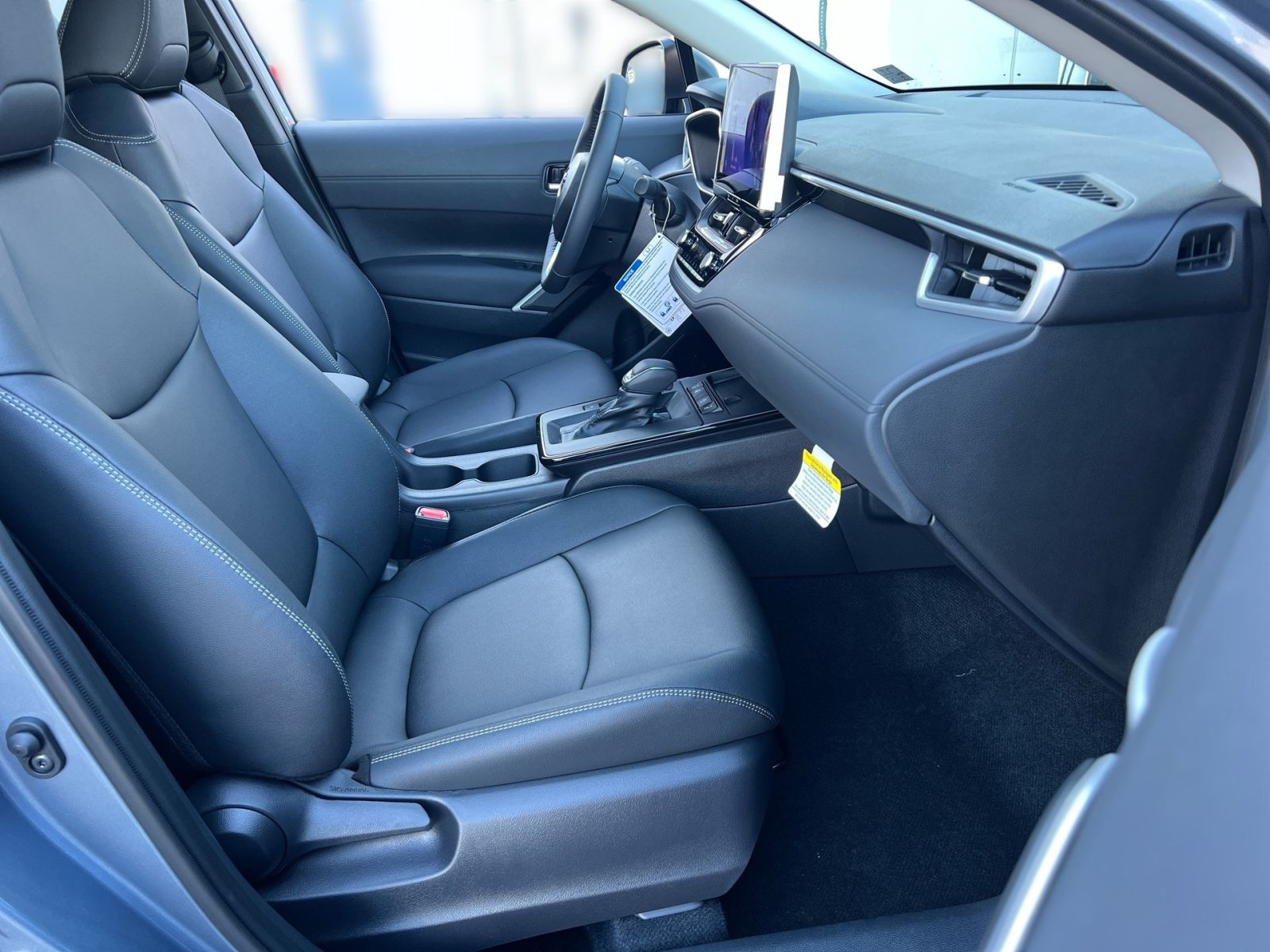 New 2026 Toyota Corolla Cross XLE w/ Convenience Package AWD/4WD image 20
