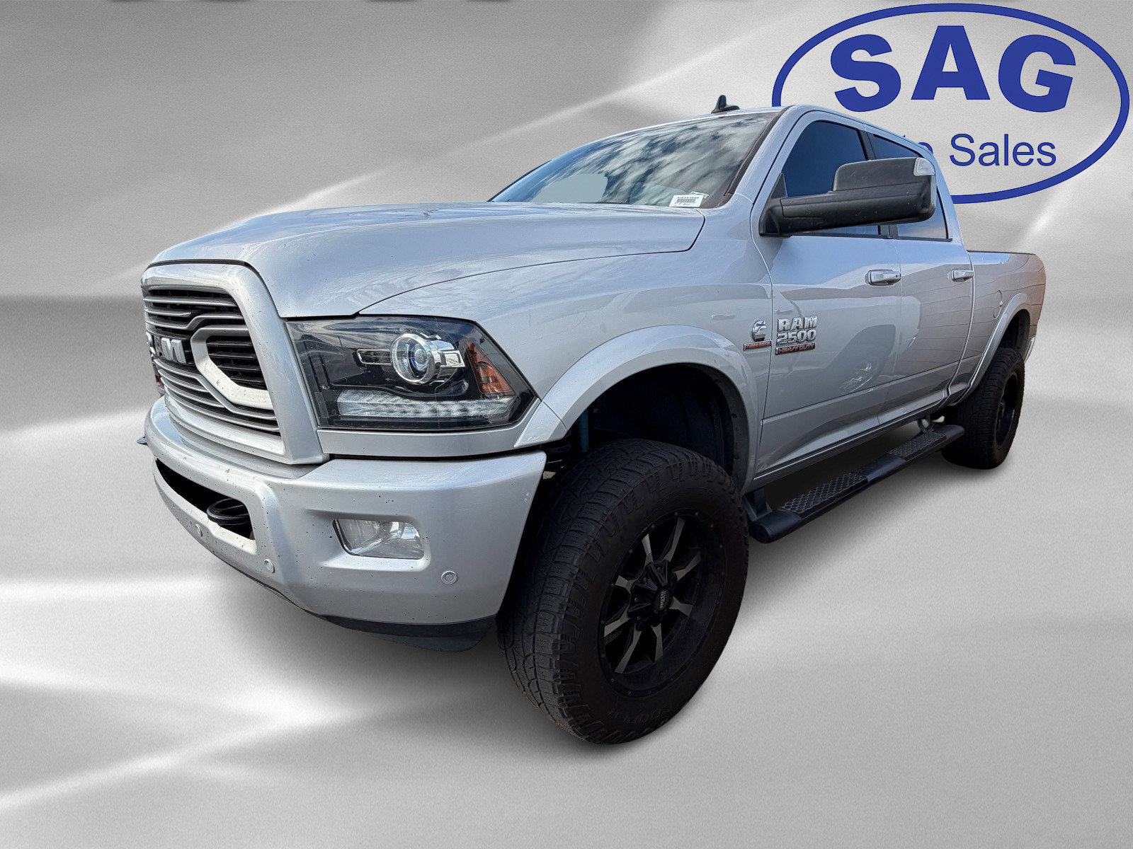 Used 2018 RAM 2500 Laramie w/ Sport Appearance Group image 5