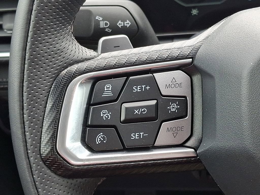 Used 2025 Ford Mustang GT Premium RWD image 20