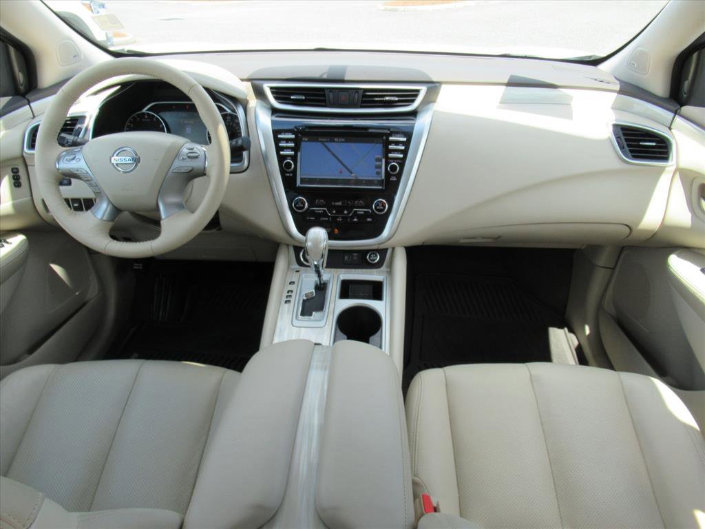 Used 2018 Nissan Murano SL w/ Moonroof Package image 12