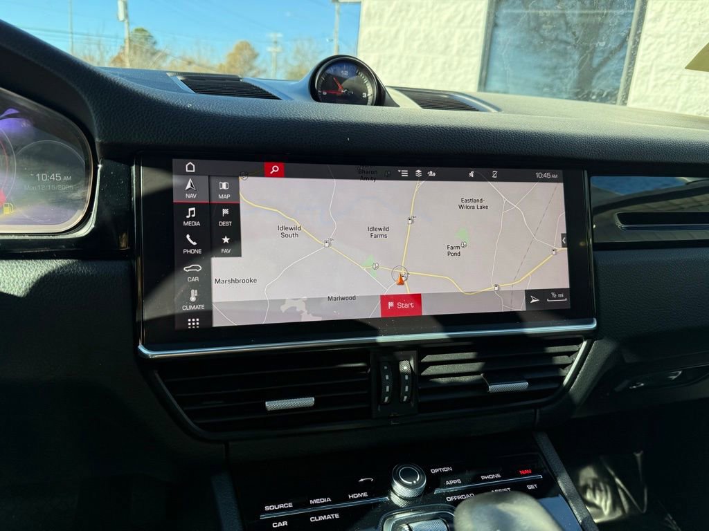 Used 2020 Porsche Cayenne image 9