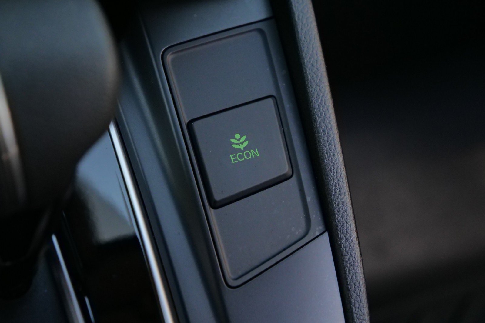 Used 2019 Honda CR-V EX image 18