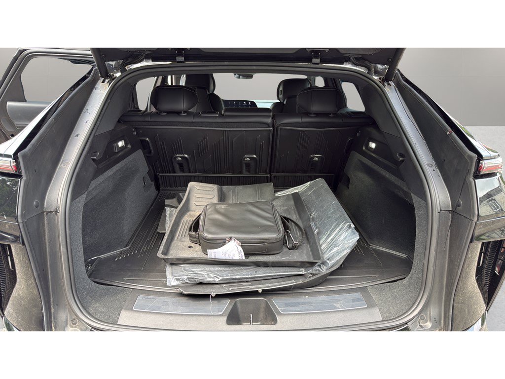 Certified 2024 Cadillac Lyriq Sport w/ LPO, Floor Liner Package AWD/4WD image 22