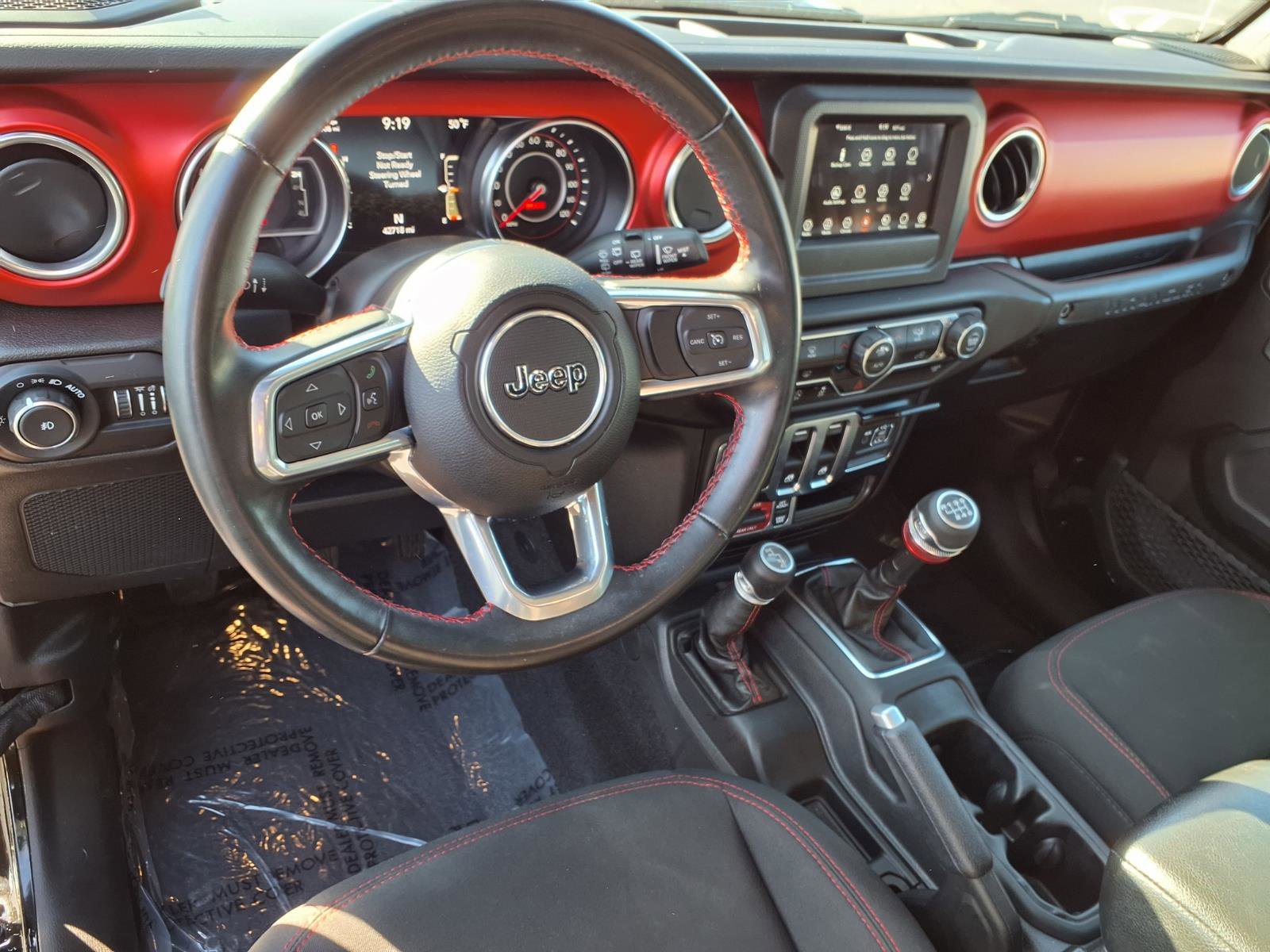 Used 2021 Jeep Wrangler Rubicon image 2