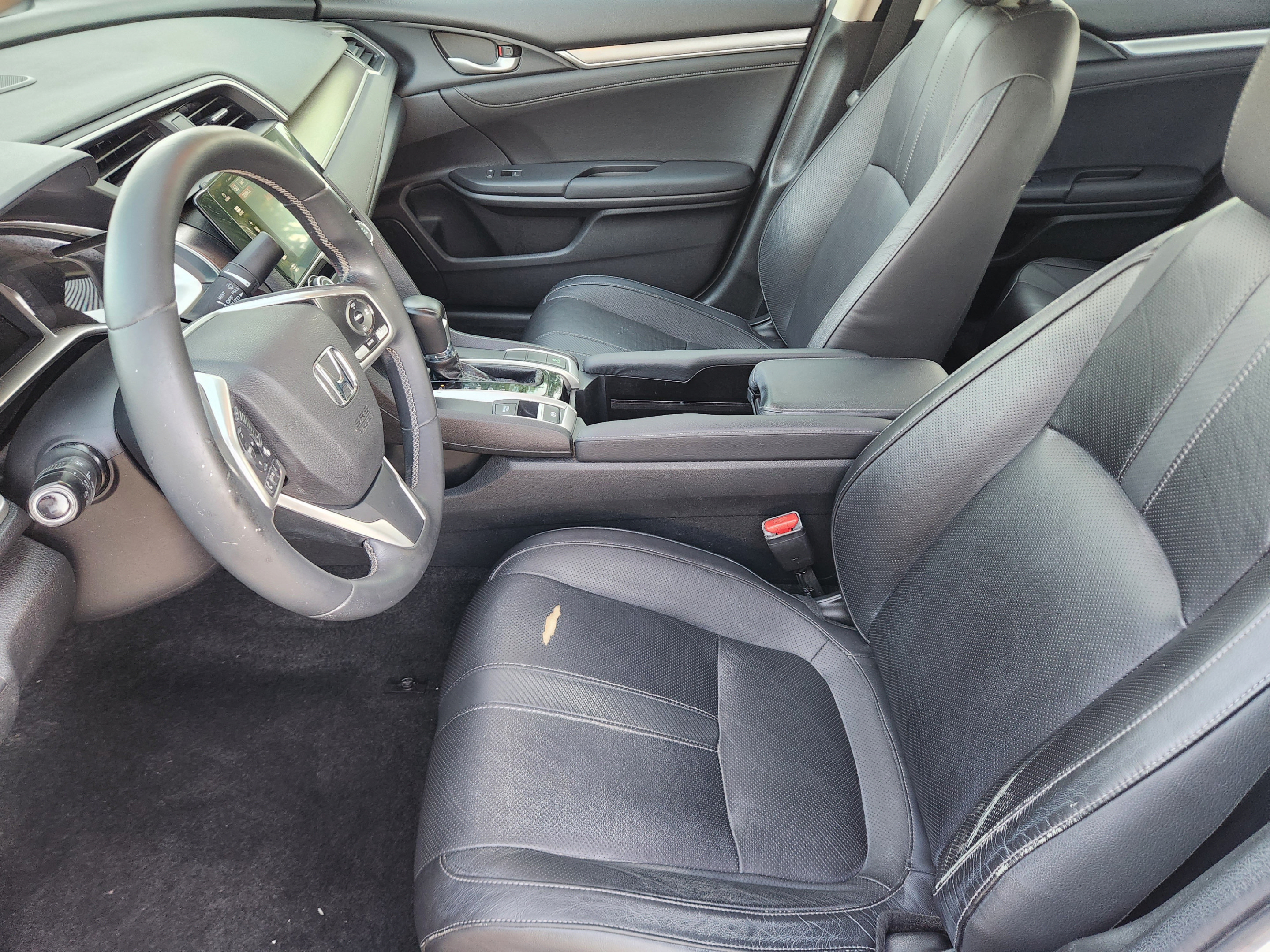 Used 2016 Honda Civic Touring image 5