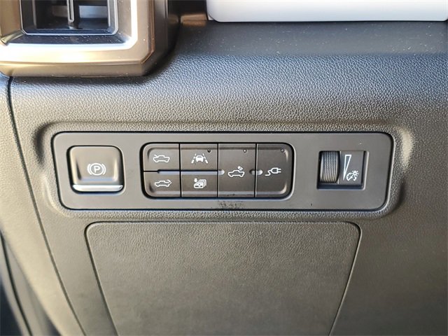 Used 2024 GMC Hummer EV 3X image 24