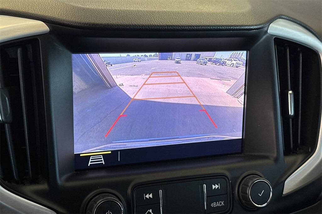 Used 2020 GMC Terrain SLT w/ Preferred Package image 20