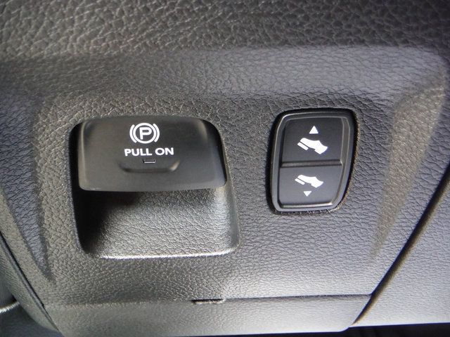 Used 2022 RAM 1500 Big Horn AWD/4WD image 24