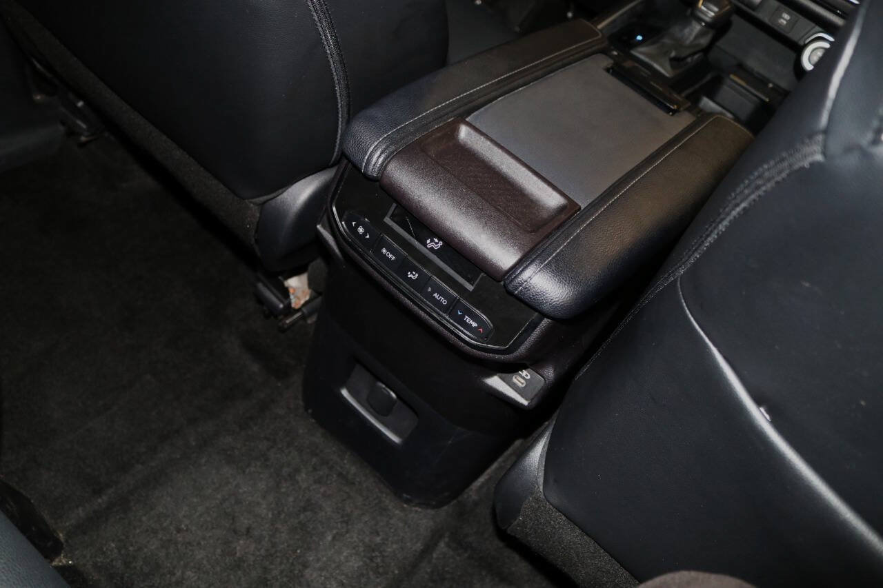 Used 2024 Toyota Grand Highlander AWD image 81