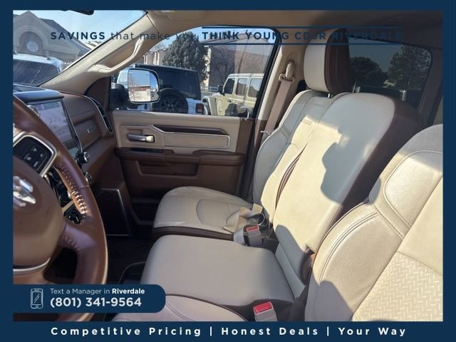 Used 2022 RAM 3500 Laramie w/ Max Tow Package image 24