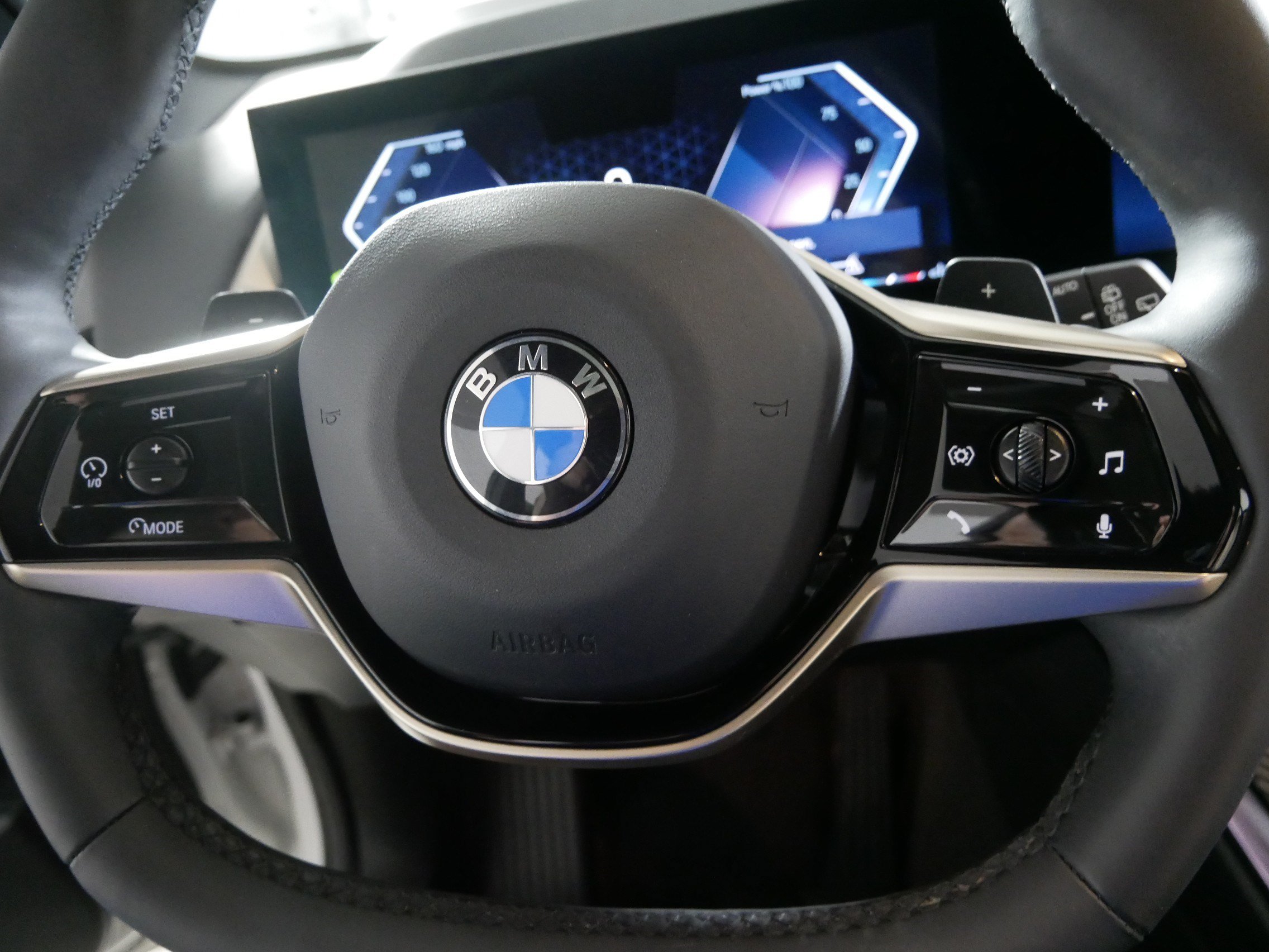 Used 2025 BMW X3 xDrive30i w/ Premium Package AWD/4WD image 25