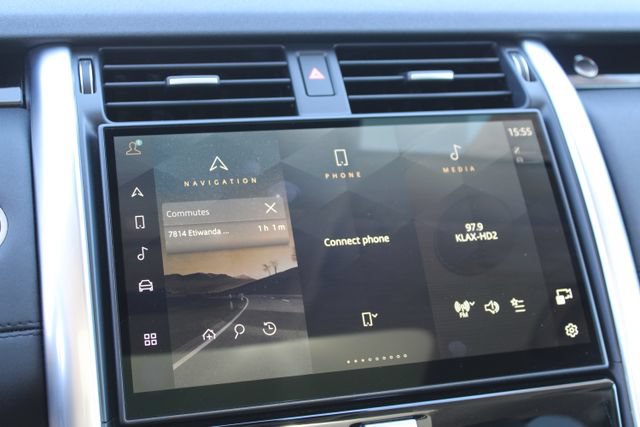 Used 2024 Land Rover Discovery S AWD/4WD image 27