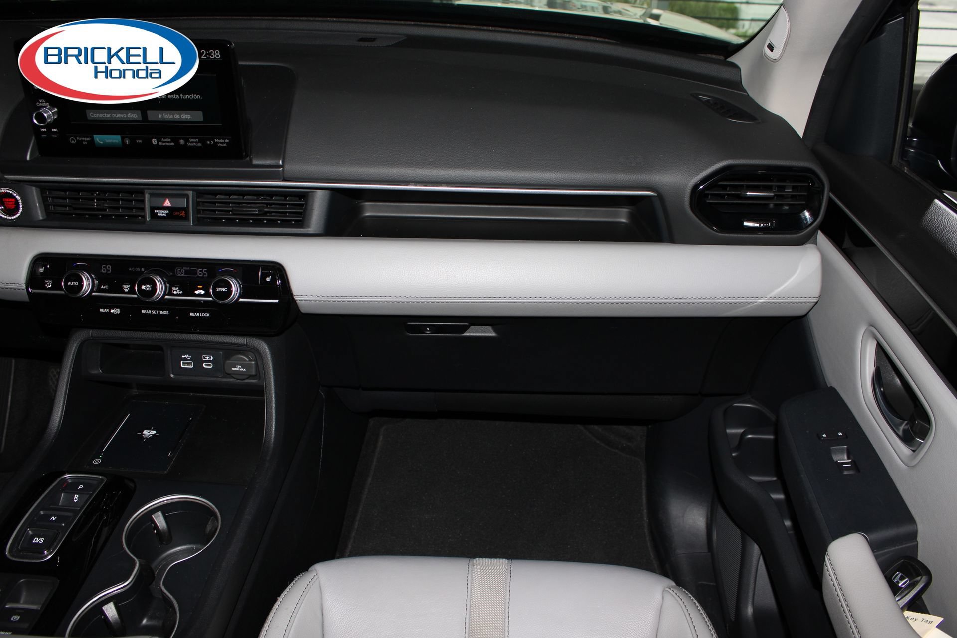 Used 2023 Honda Pilot Touring image 18
