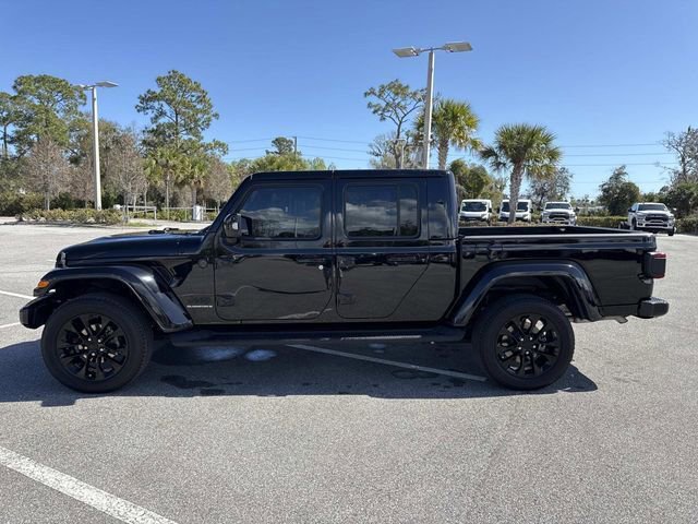 Used 2023 Jeep Gladiator Overland image 6