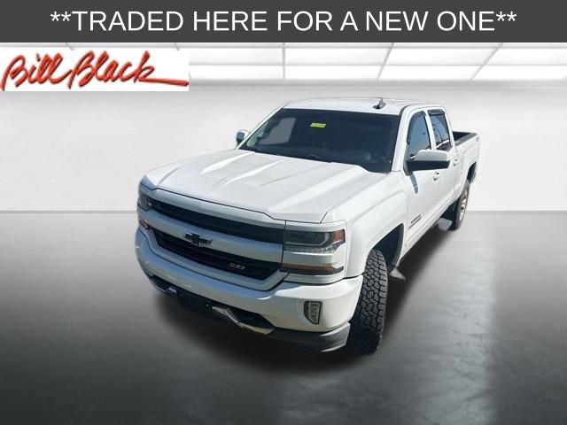 Used 2018 Chevrolet Silverado 1500 LT w/ True North Edition AWD/4WD image 3