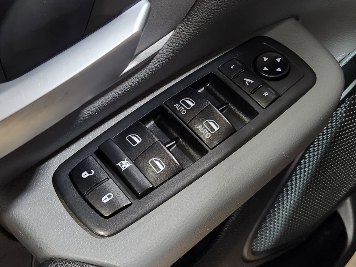 Used 2020 RAM 1500 Lone Star image 44