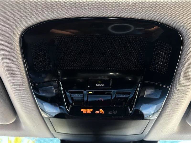 Used 2025 Lexus NX 250 FWD w/ Towing Package (2000 Lbs) image 39