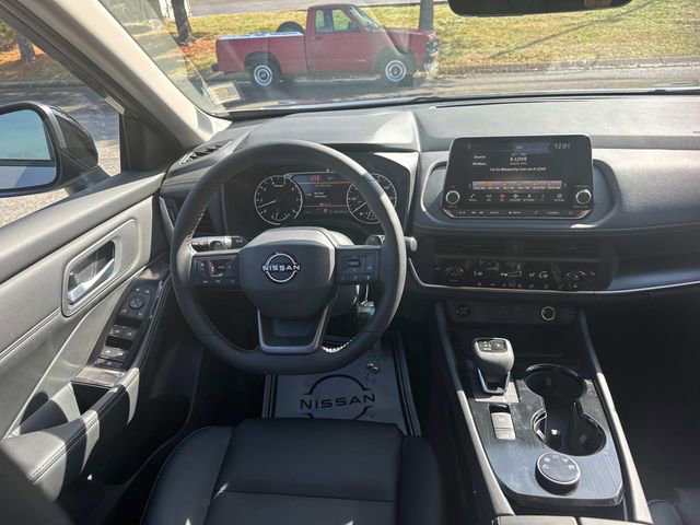 New 2026 Nissan Rogue SV image 18