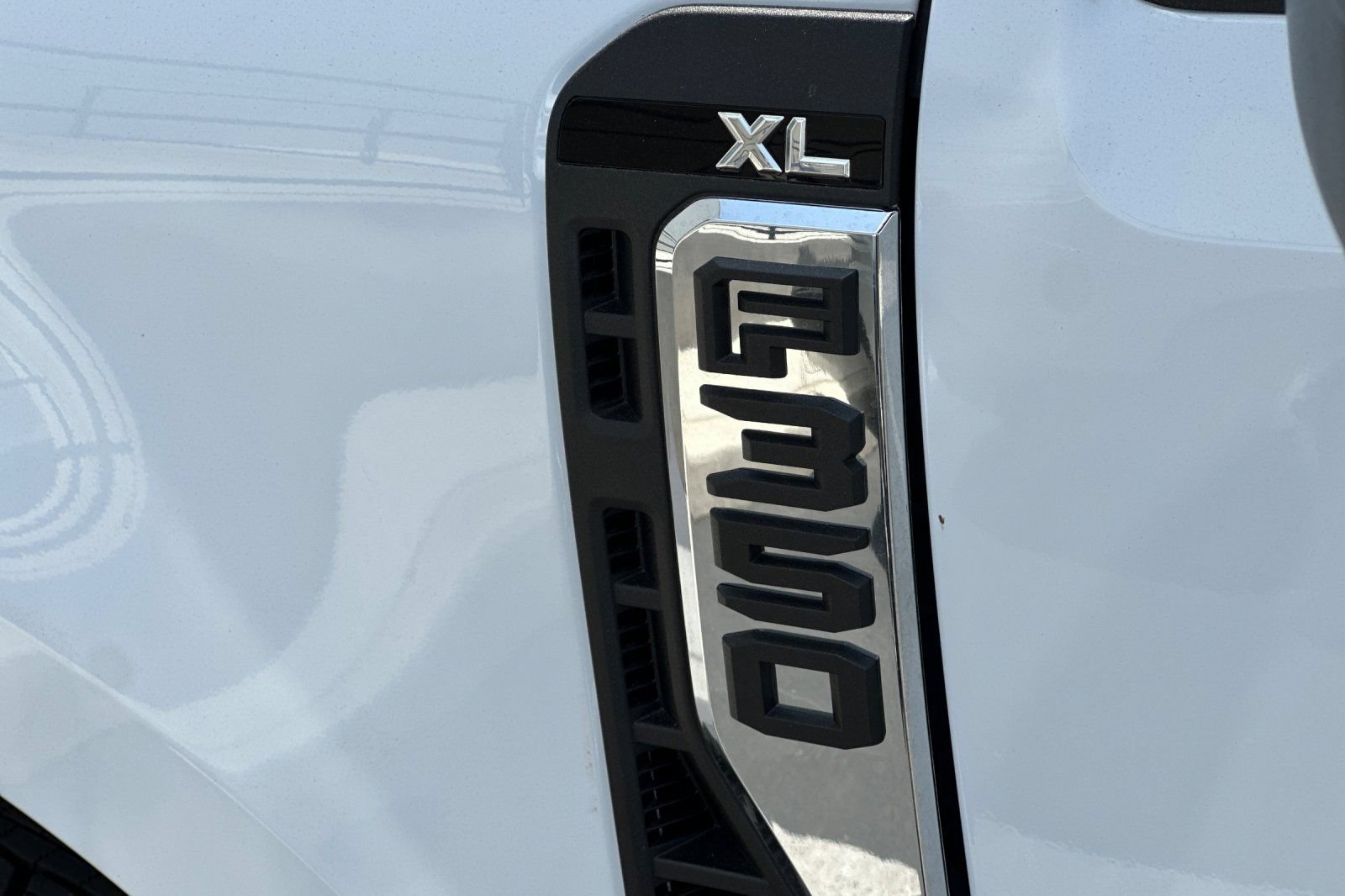 New 2026 Ford F350 2WD Regular Cab Super Duty image 24