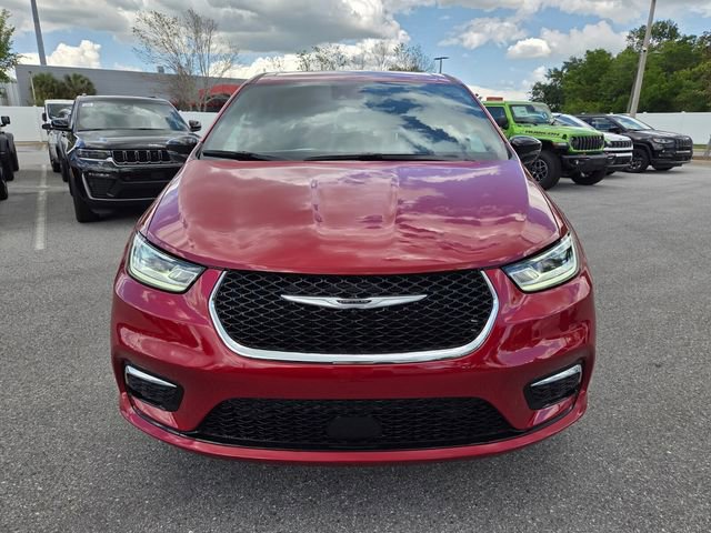 New 2026 Chrysler Pacifica Select FWD image 16