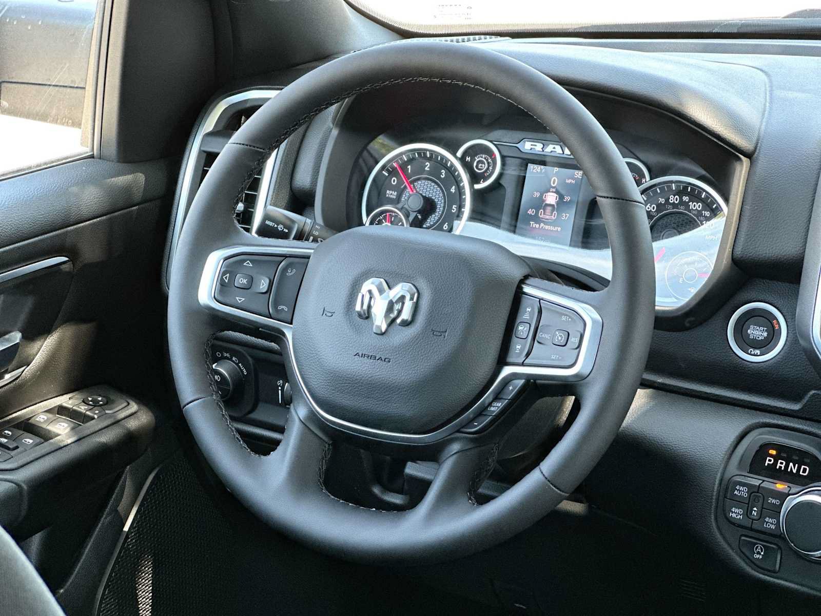 New 2026 RAM 1500 Lone Star AWD/4WD image 27