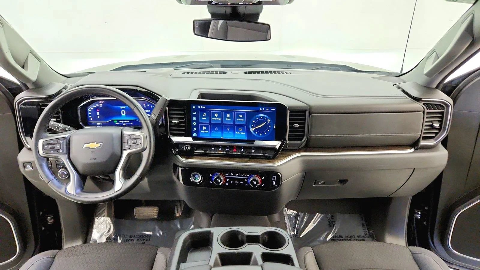 Used 2024 Chevrolet Silverado 1500 LT AWD/4WD image 28