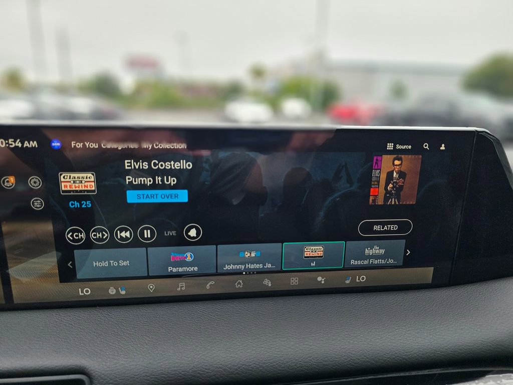 New 2025 Nissan Armada PRO-4X w/ Pro-4X Premium Package image 31