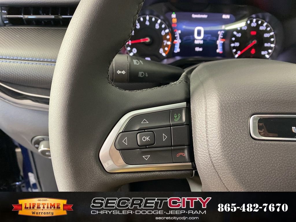 New 2026 Jeep Compass Latitude image 16