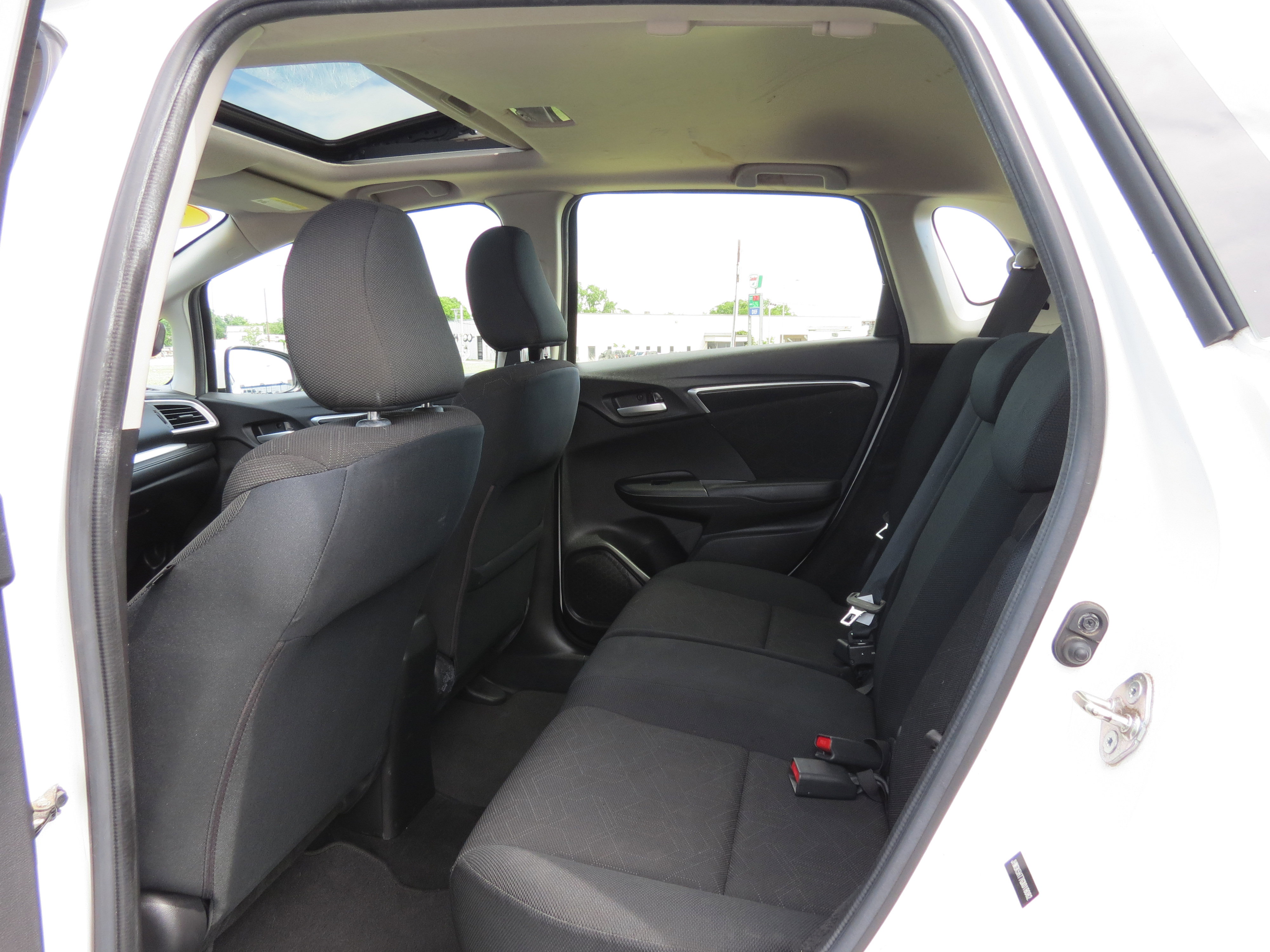 Used 2016 Honda Fit EX image 30