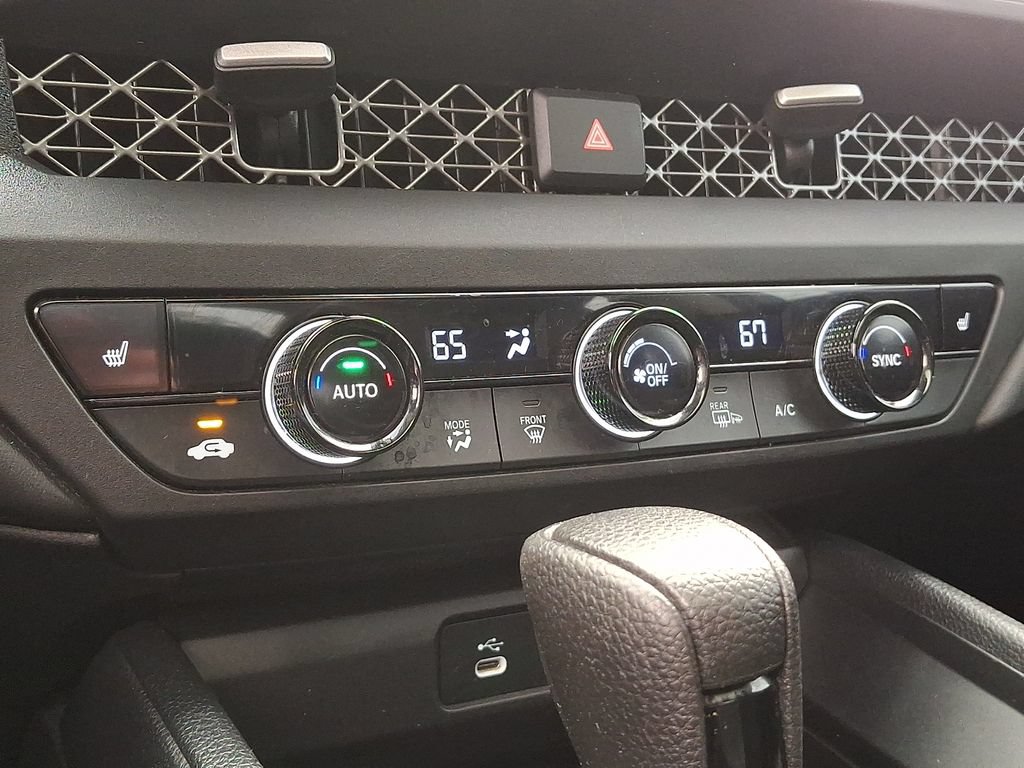Used 2023 Honda Accord EX image 18