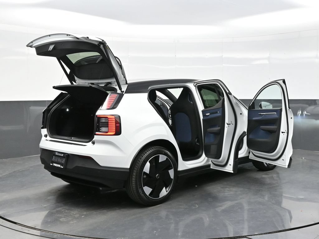 New 2026 Volvo EX30 Plus w/ Protection Package Premier AWD/4WD image 40