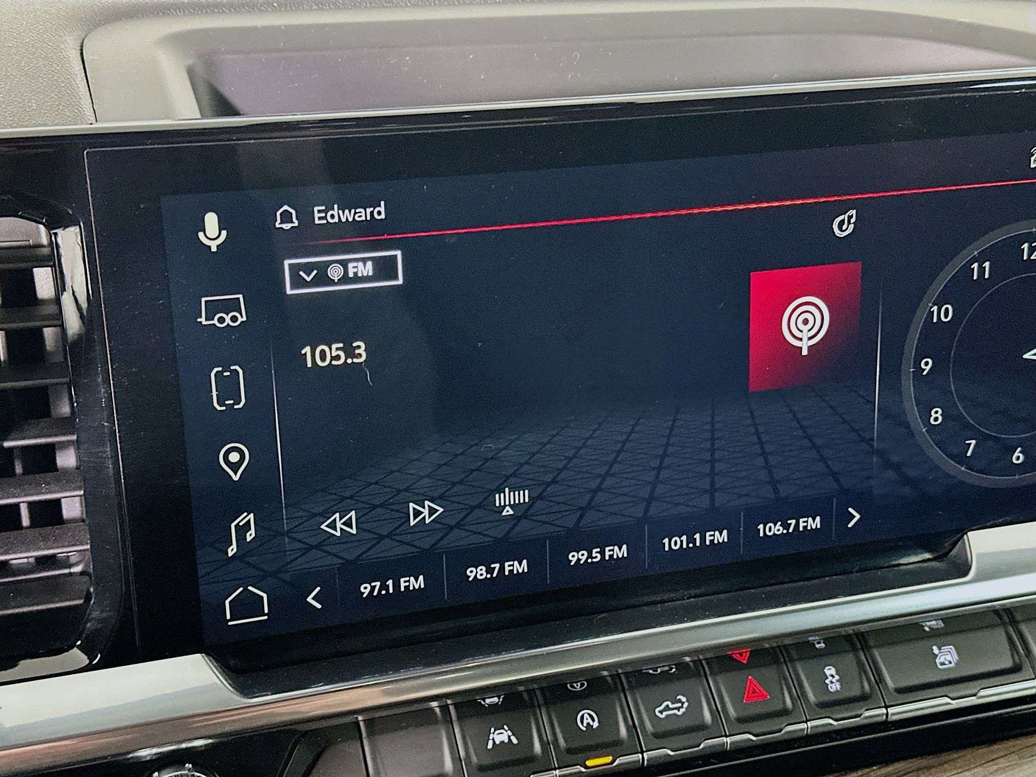 Used 2024 GMC Sierra 1500 Elevation image 21