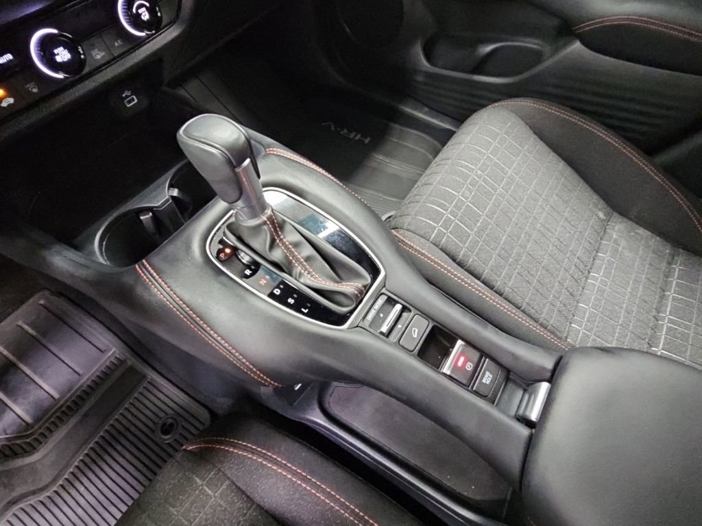 Used 2024 Honda HR-V Sport image 17