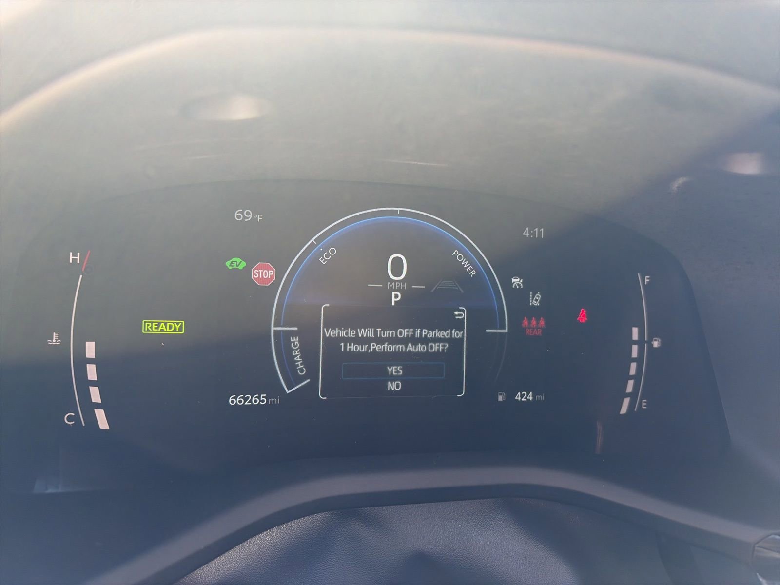 Used 2025 Toyota Camry LE image 17