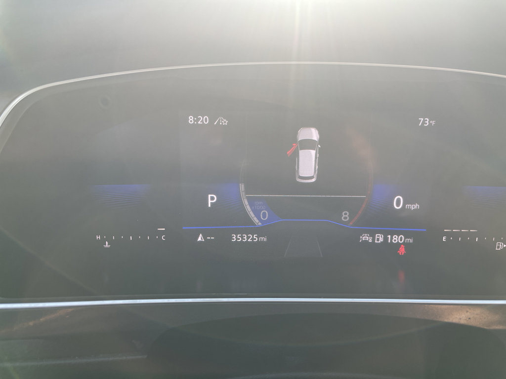 Used 2022 Volkswagen Tiguan SE image 22