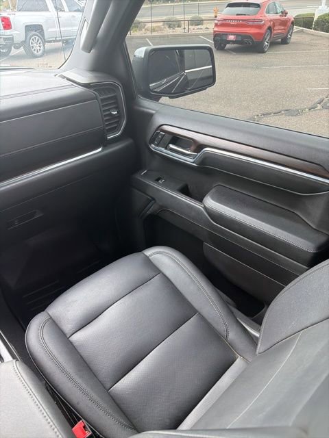 Used 2024 GMC Sierra 1500 SLT image 11