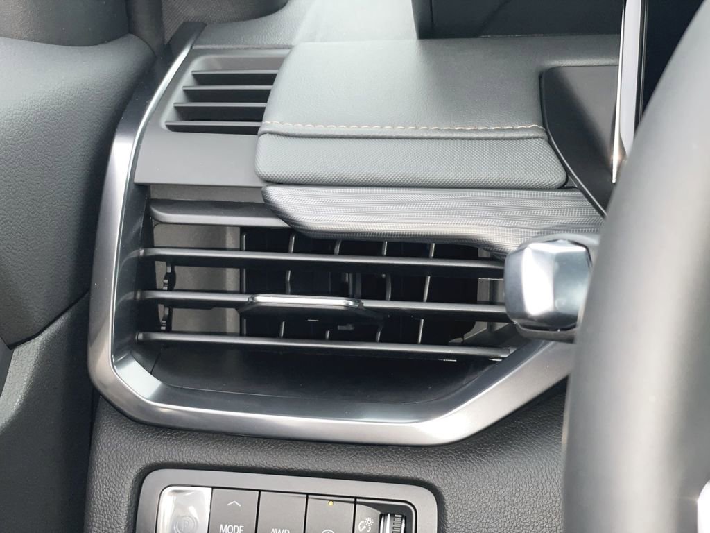 New 2026 GMC Acadia AT4 image 12